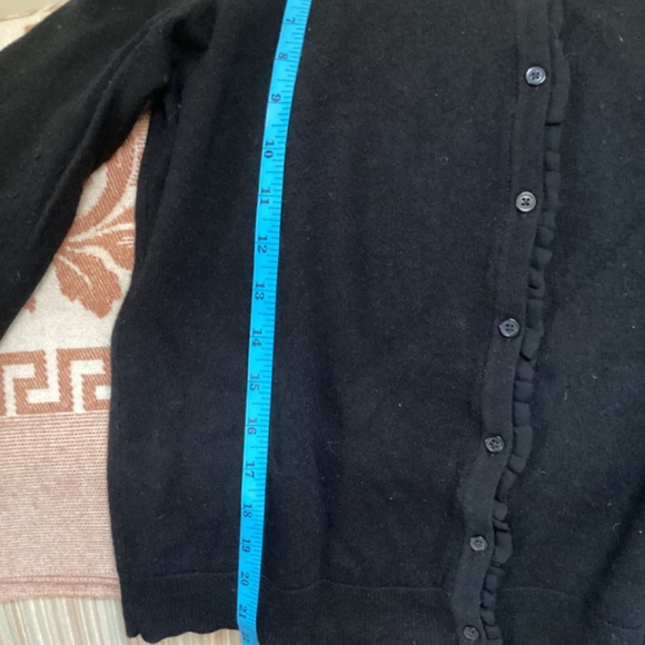 Talbots Pure Merino Wool Black cardigan sweater ruffled collar and front Med - Picture 9 of 10